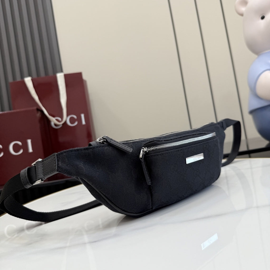 Gucci Black Canvas & Leather Zip Crossbody Bag