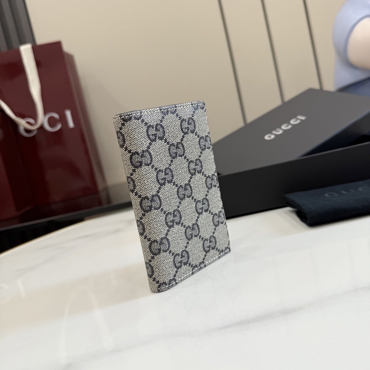 Gucci Canvas & Leather Logo Card Holder