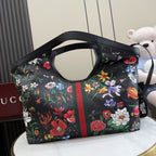 Gucci Black Leather Double G Tote Bag