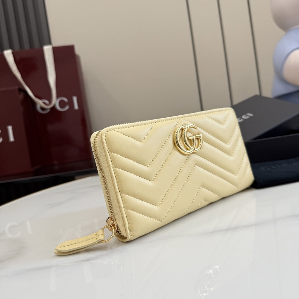 Gucci Yellow Leather GG Marmont Clutch