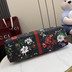 Gucci Black Leather Double G Tote Bag