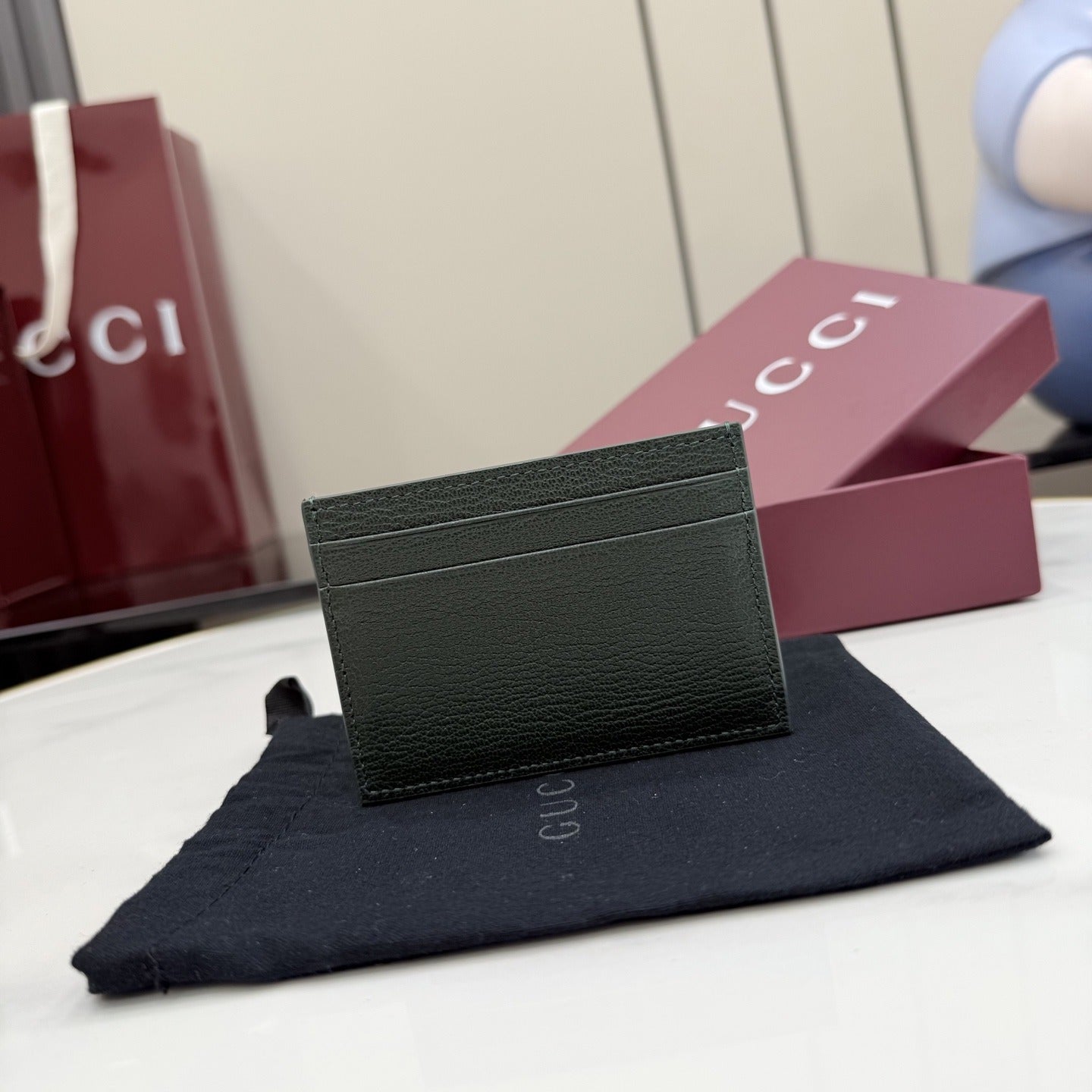 Gucci Green Leather Logo Card Holder