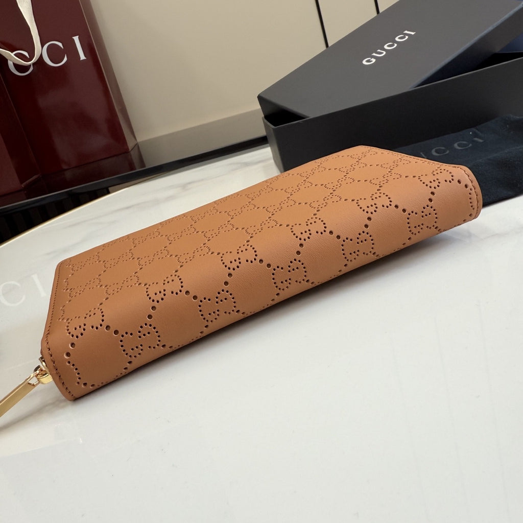 Gucci Brown Leather Logo Wallet