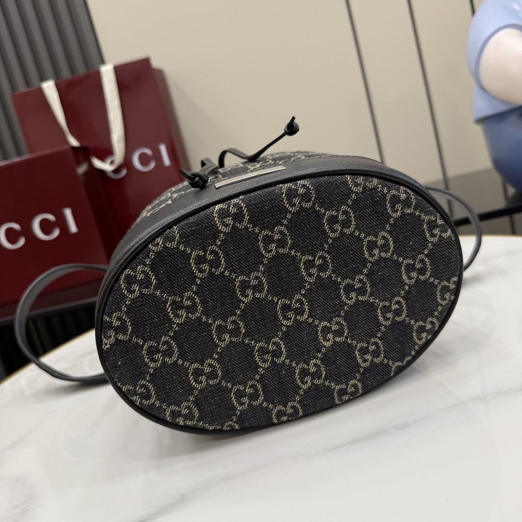Gucci Black Denim & Leather Zip Handbag