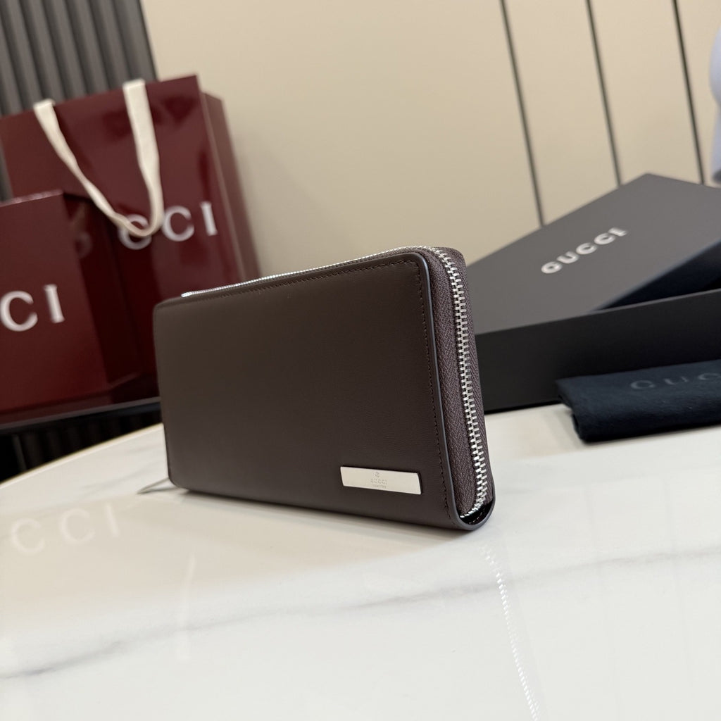 Gucci Brown Leather Zip Wallet