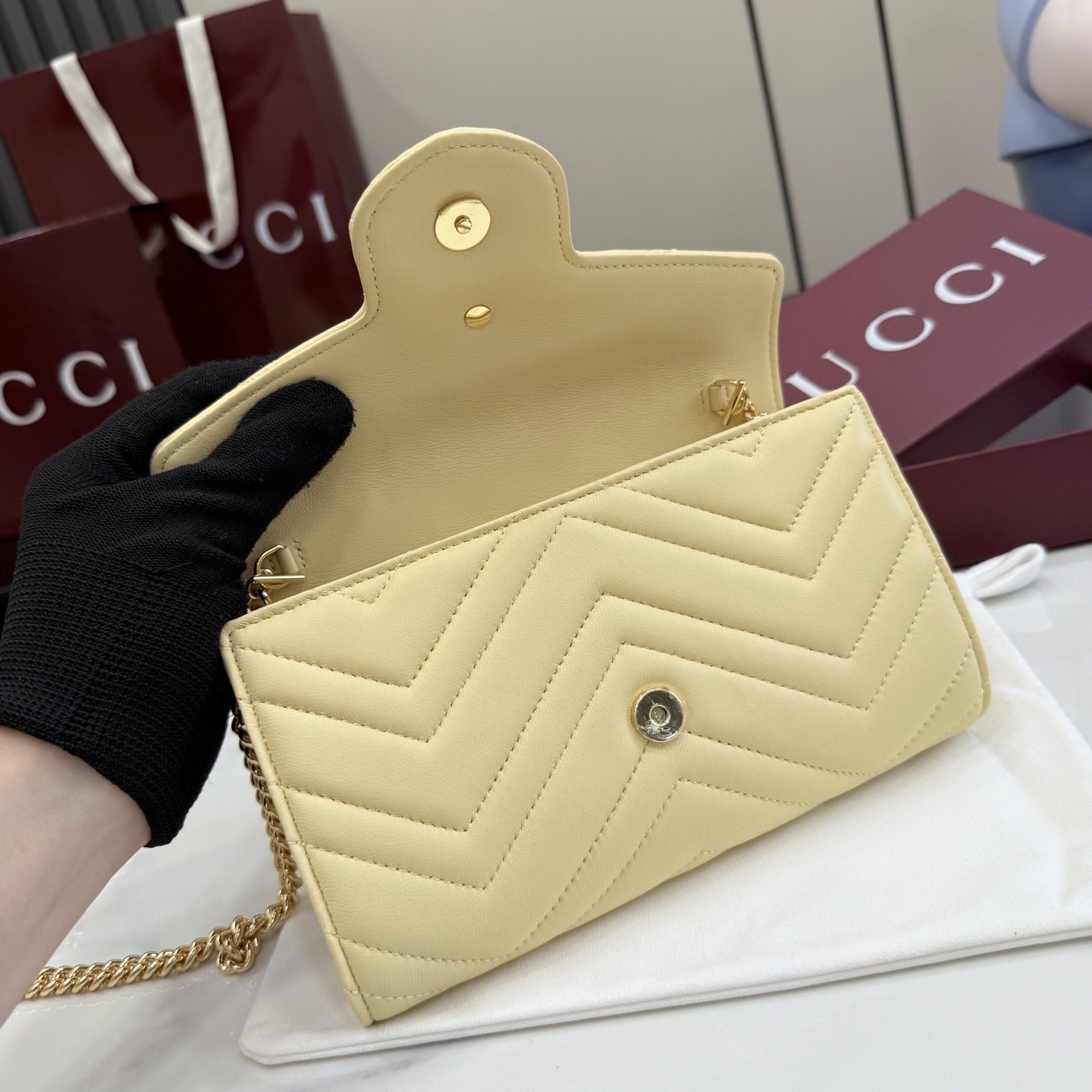 Gucci Yellow Leather GG Marmont Clutch