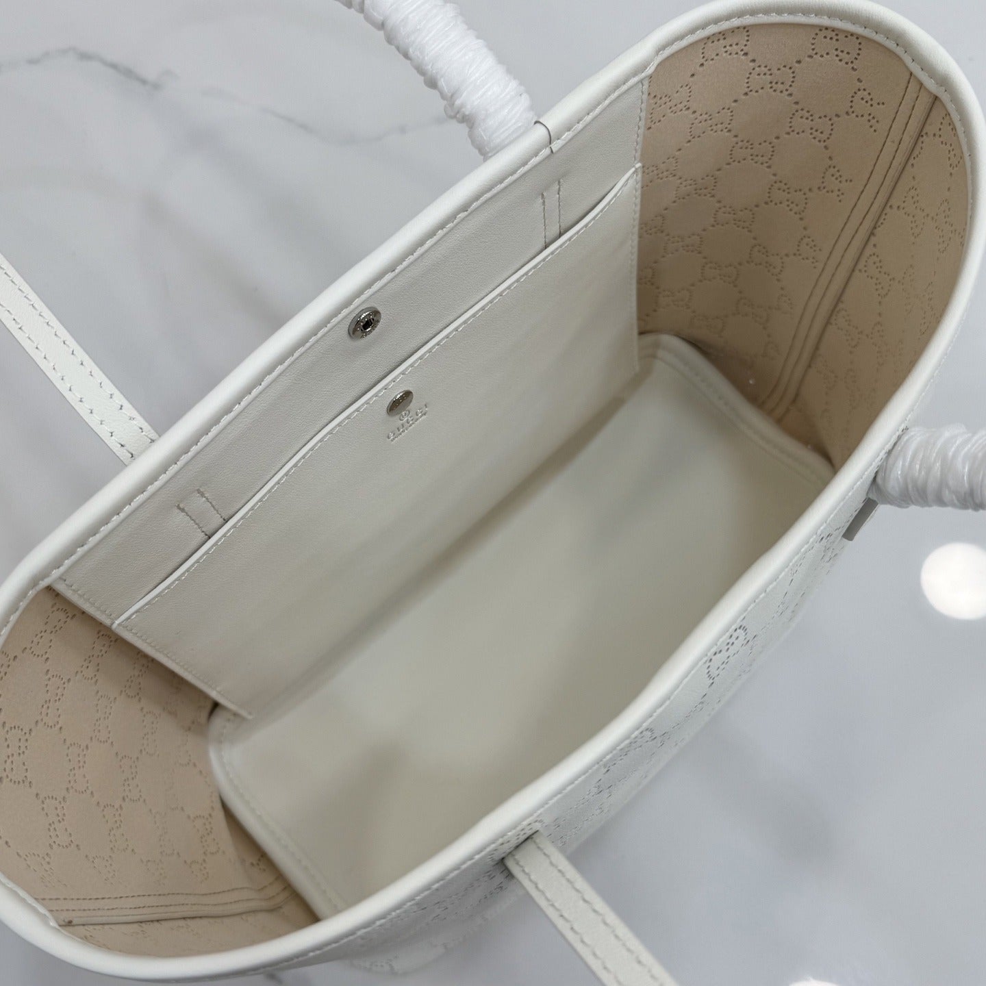 Gucci White Leather Logo Tote Bag