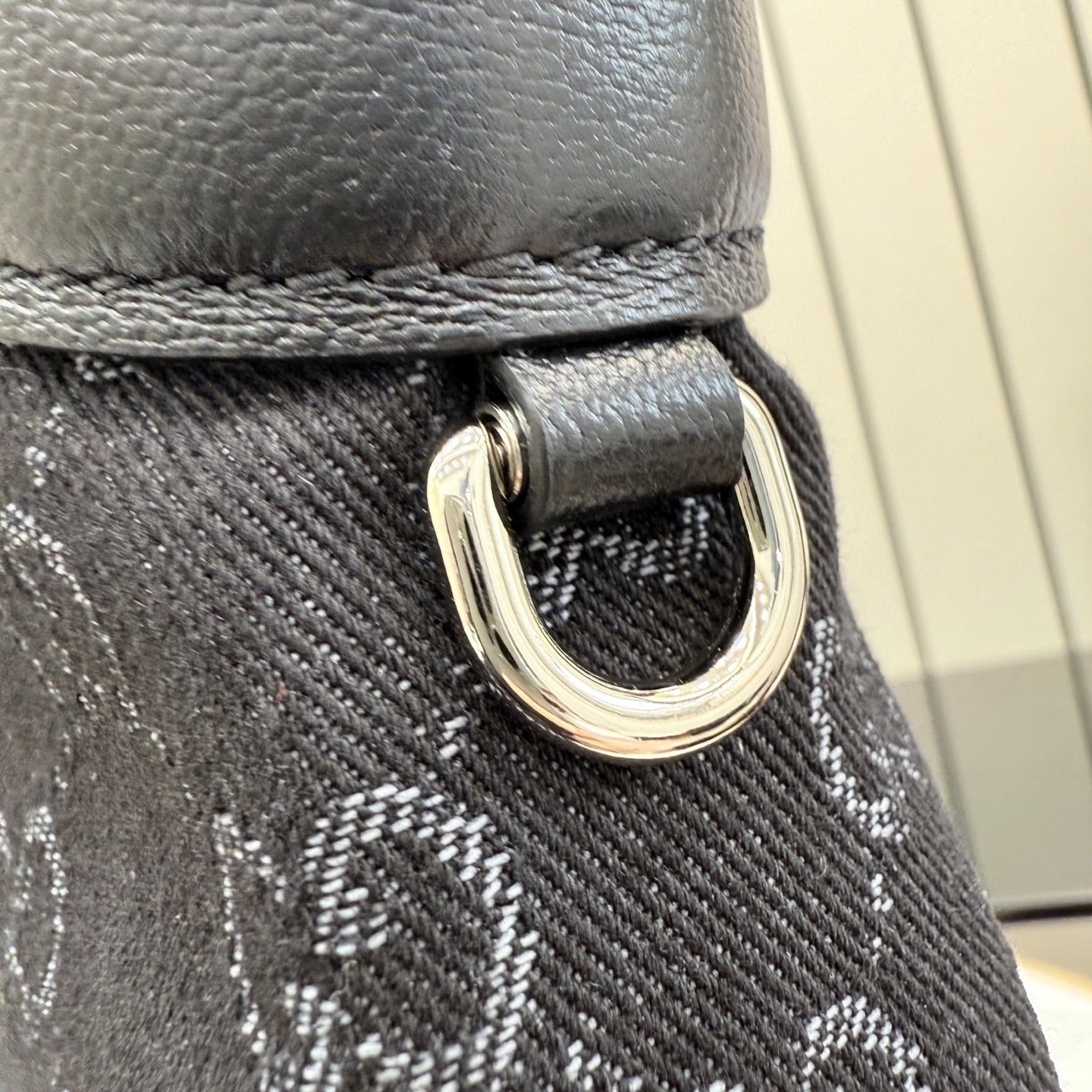 Gucci Black Leather Double G Handbag