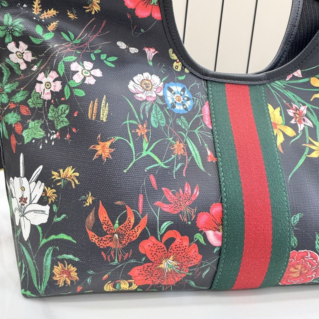 Gucci Black Leather Double G Tote Bag