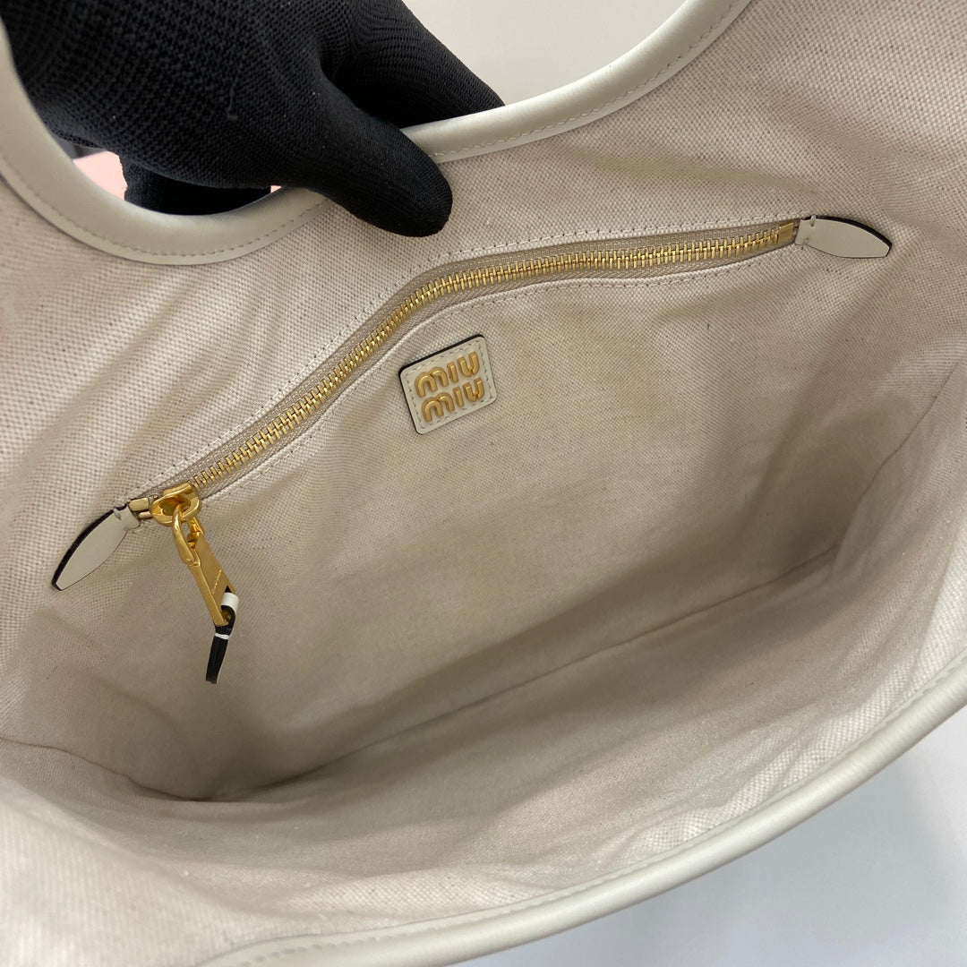 Miu Miu White Leather Letter-Motif Tote Bag