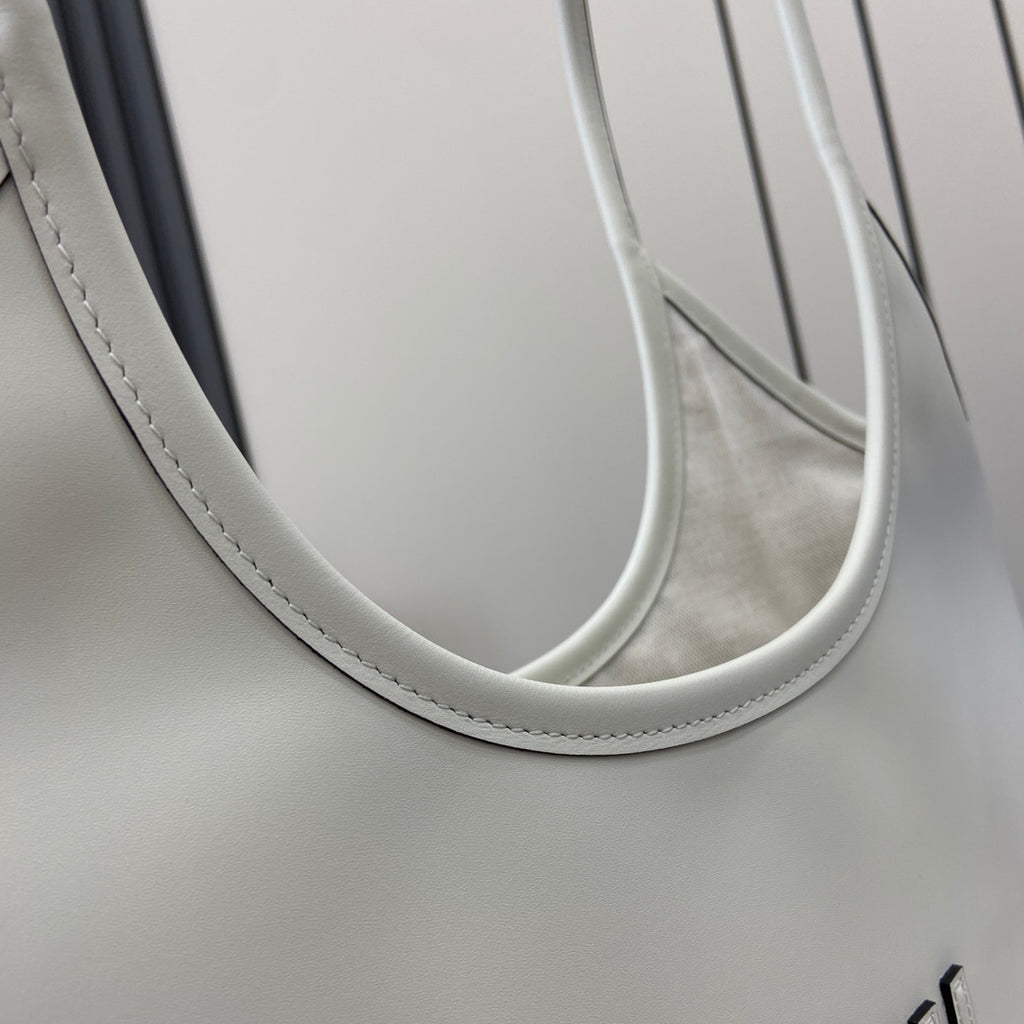 Miu Miu White Leather Letter-Motif Tote Bag