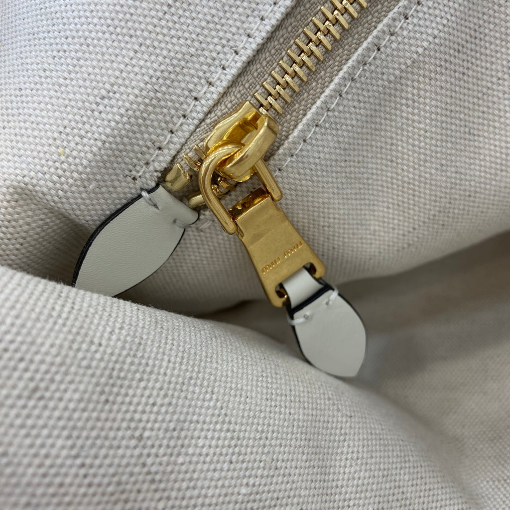 Miu Miu White Leather Letter-Motif Tote Bag