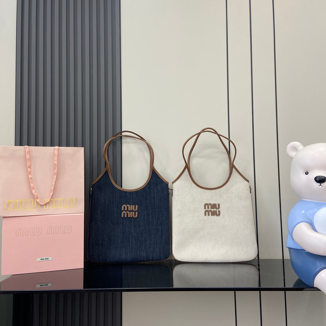 Miu Miu Black Leather Letter-Motif Tote Bag