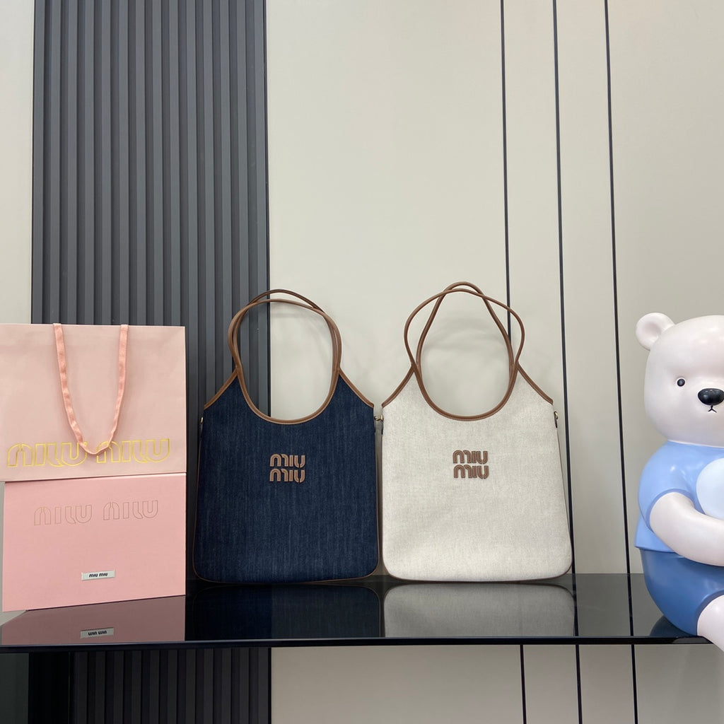 Miu Miu Black Leather Letter-Motif Tote Bag