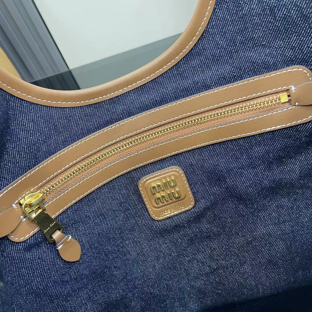 Miu Miu Black Leather Letter-Motif Tote Bag