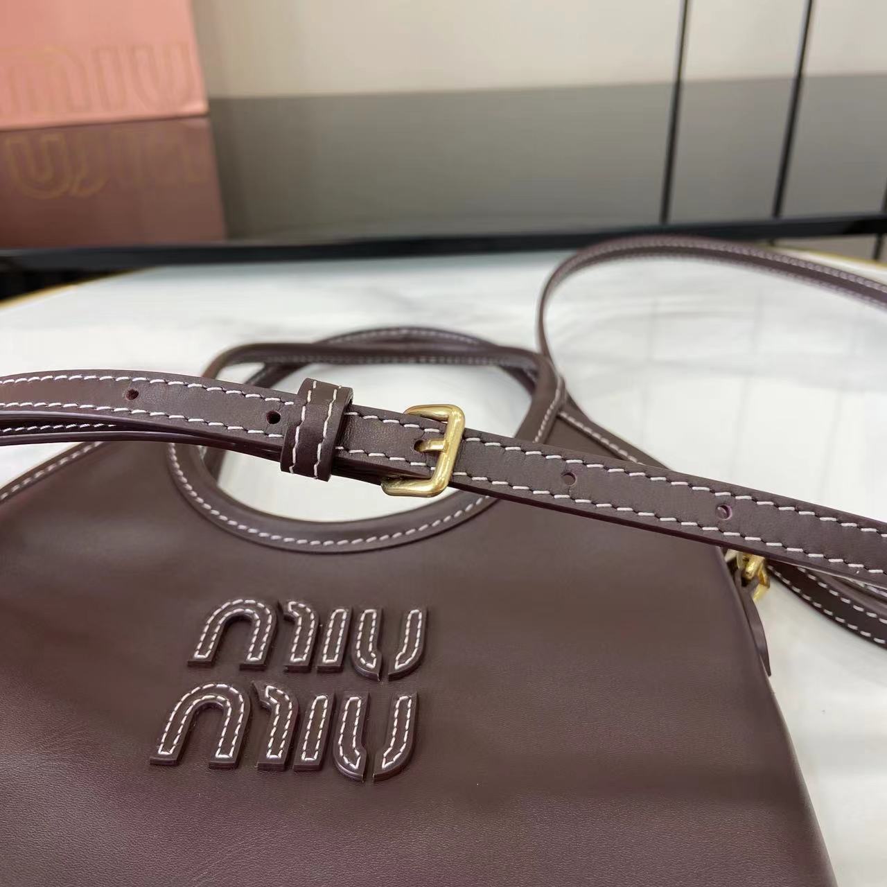 Leather Letter-Motif Vintage-Finish Tote Bag