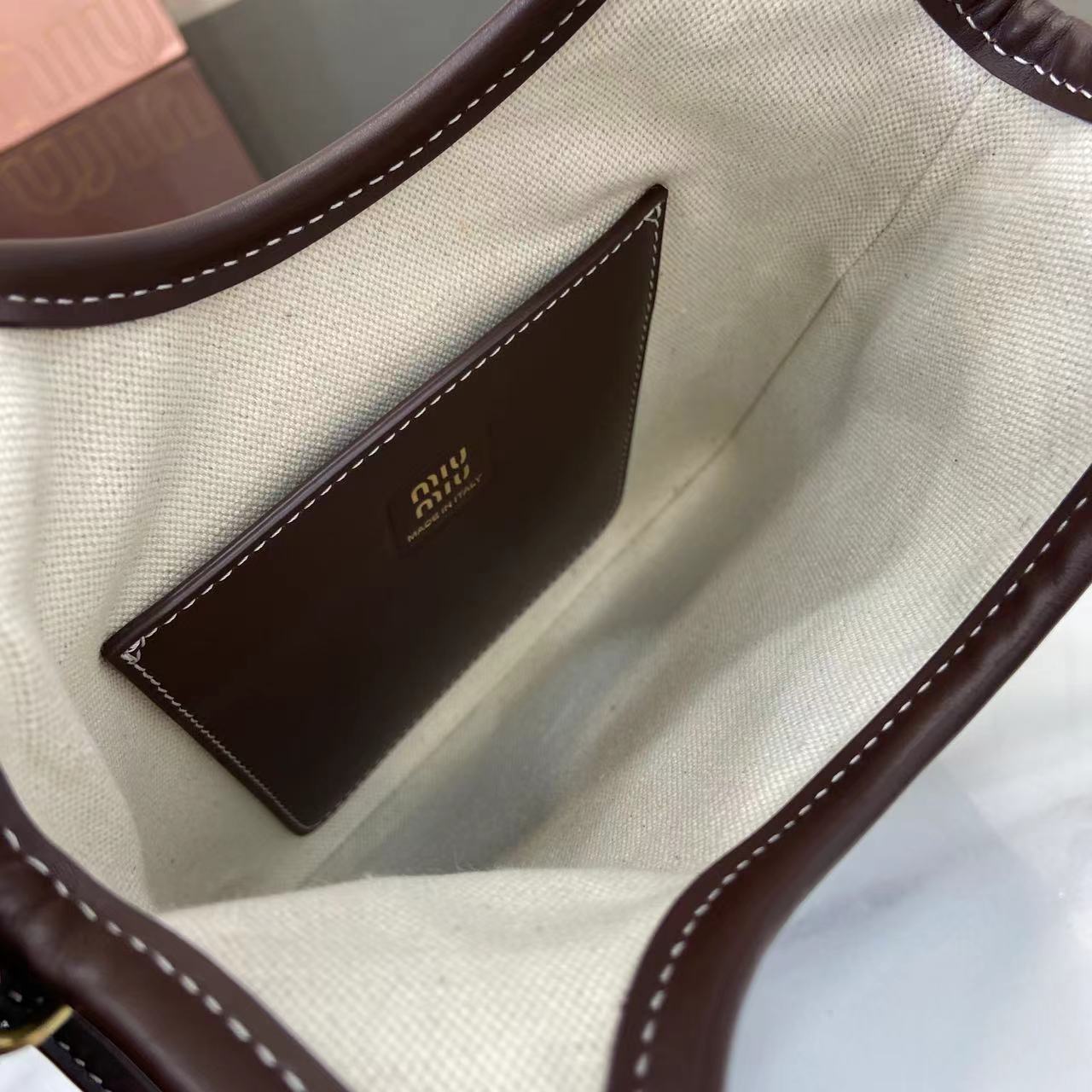 Leather Letter-Motif Vintage-Finish Tote Bag