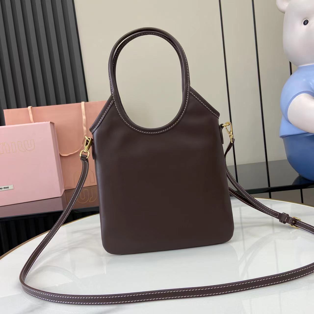 Leather Letter-Motif Vintage-Finish Tote Bag