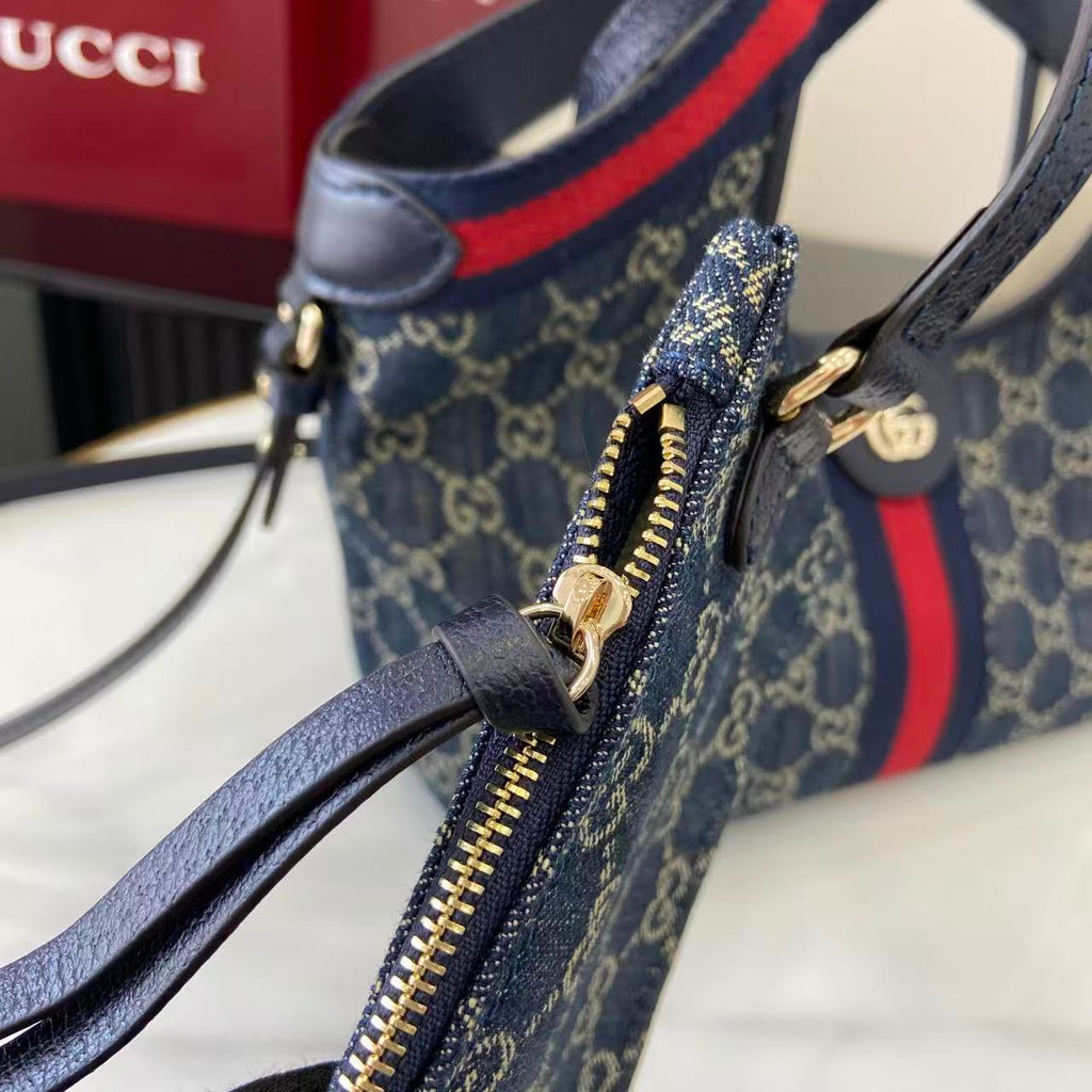 Gucci White Leather Double G Tote Bag