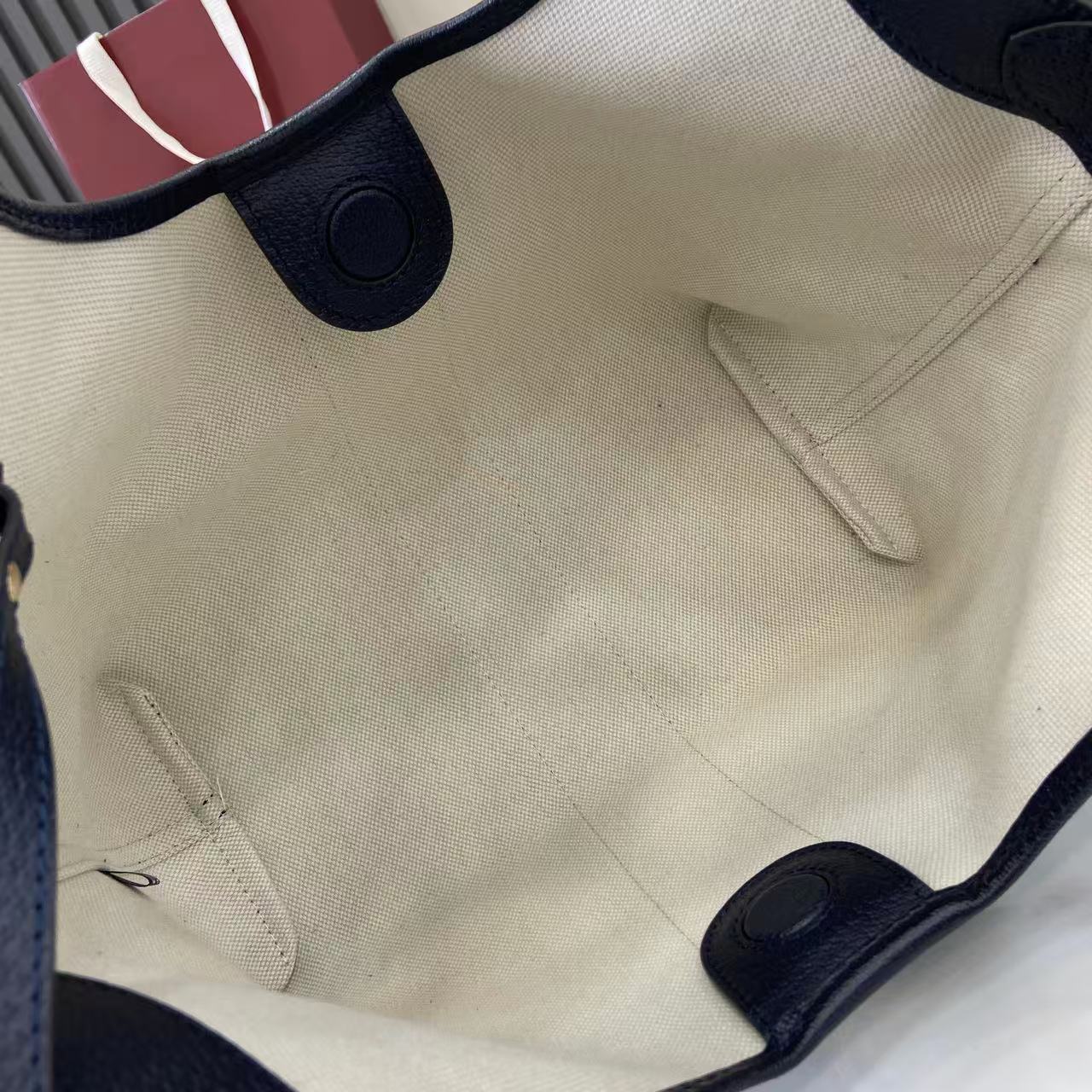 Gucci White Leather Double G Tote Bag