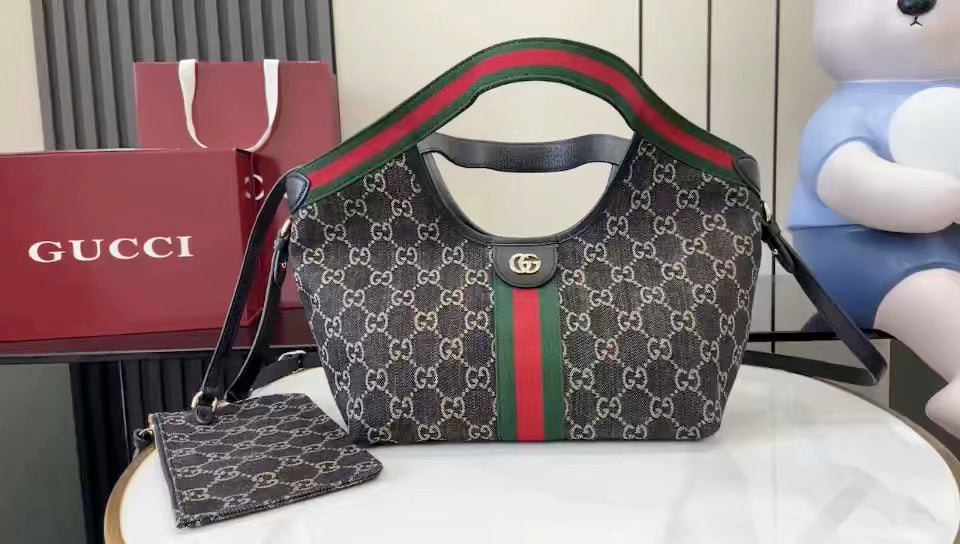 Gucci Black Leather Double G Tote Bag
