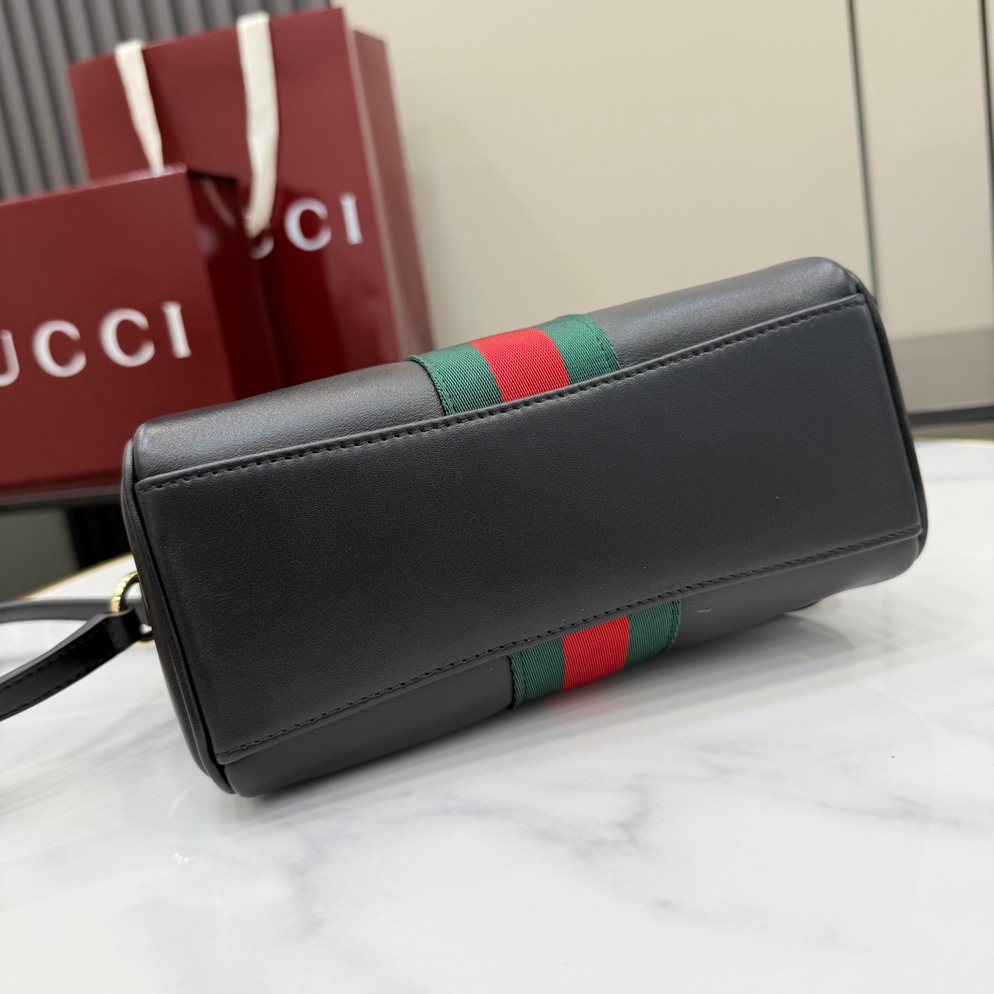 Gucci Black Leather Horsebit Quilted Crossbody Bag