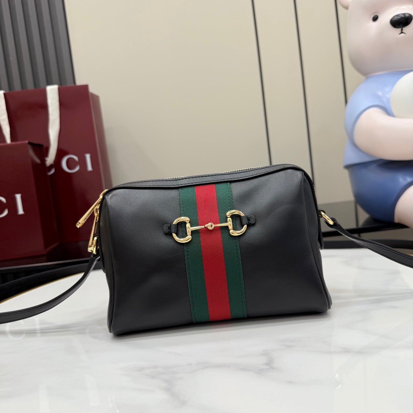 Gucci Black Leather Horsebit Quilted Crossbody Bag