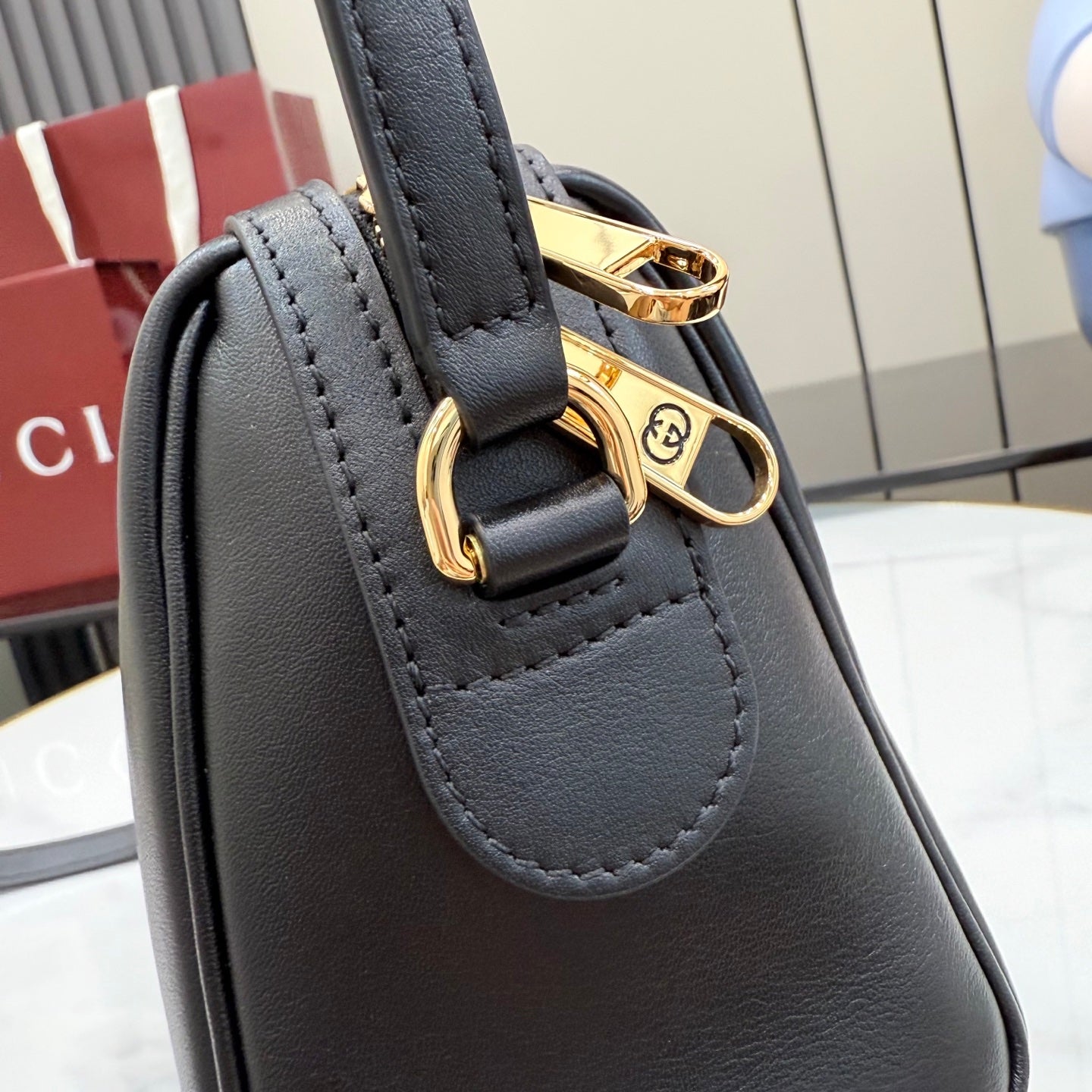 Gucci Black Leather Horsebit Quilted Crossbody Bag