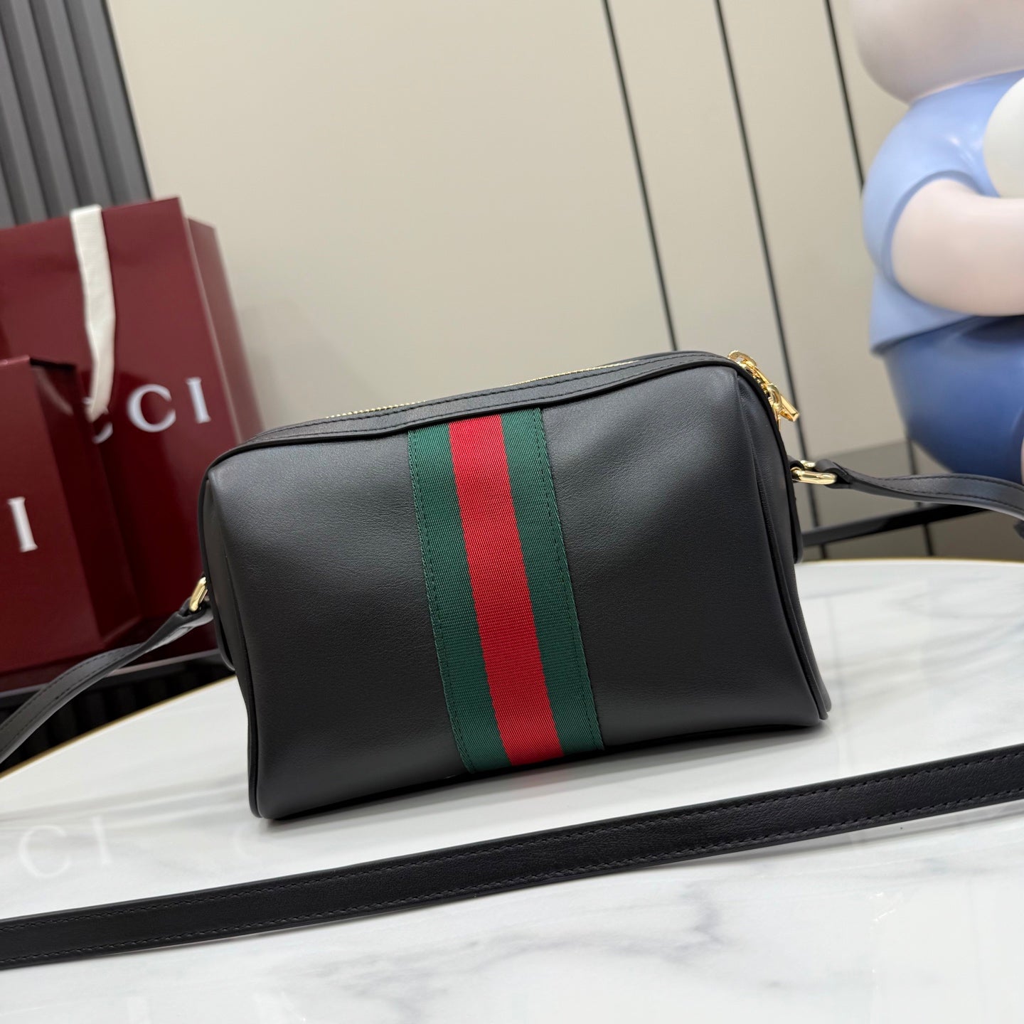 Gucci Black Leather Horsebit Quilted Crossbody Bag