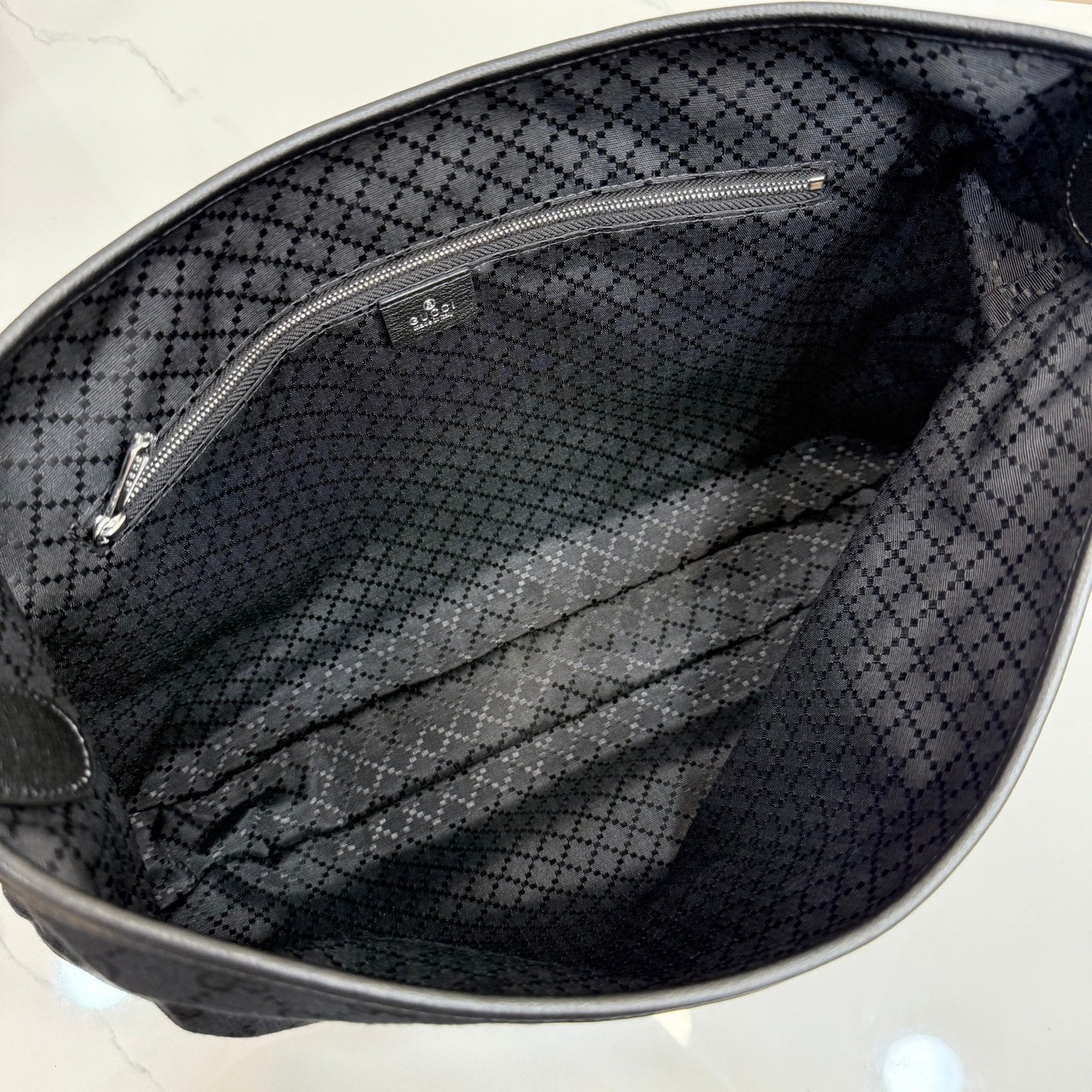 Gucci Jackie 1961 Black Leather Lock-Detail Lock Tote Bag