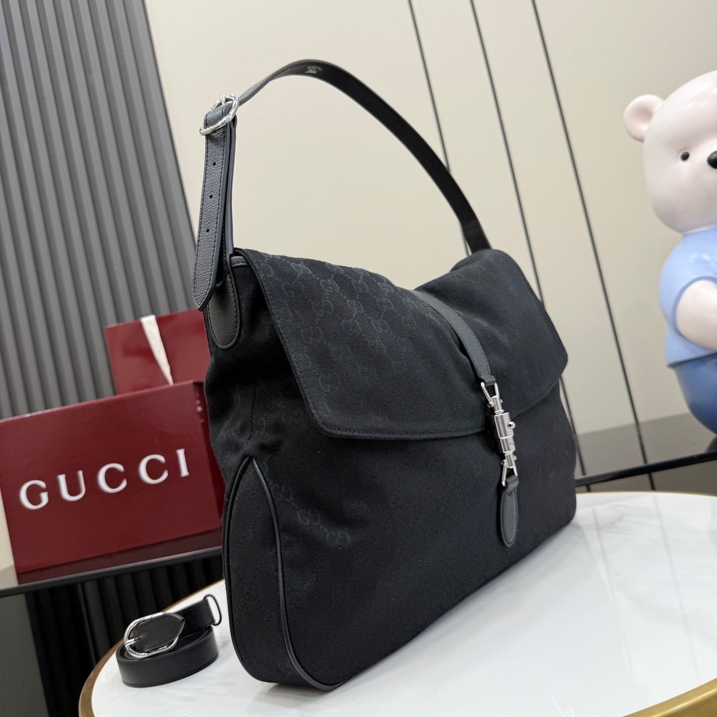 Gucci Jackie 1961 Black Leather Lock-Detail Lock Tote Bag