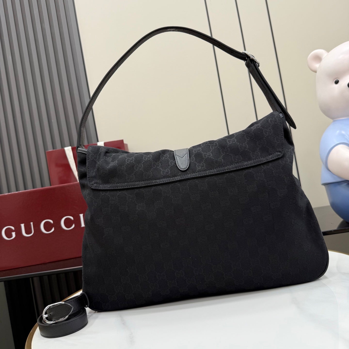 Gucci Jackie 1961 Black Leather Lock-Detail Lock Tote Bag