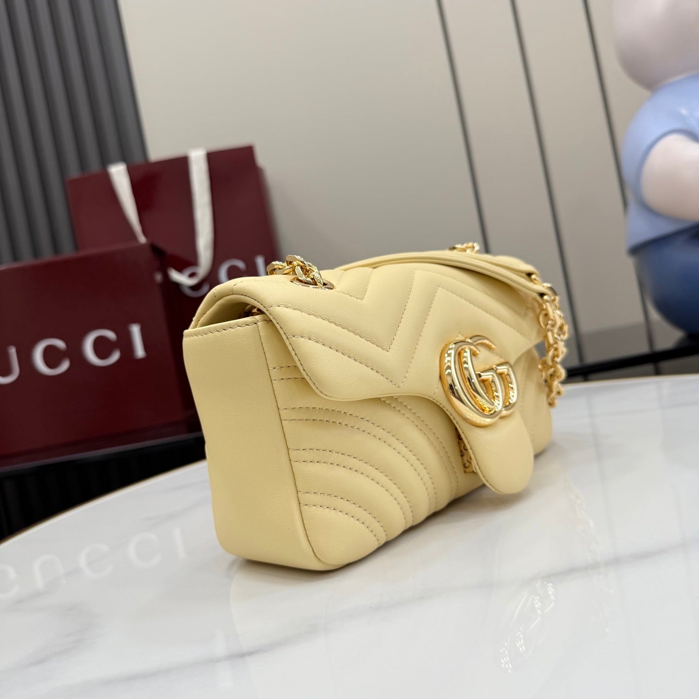 Gucci GG Marmont Yellow Lambskin Leather Chain-Detail Double G Handbag