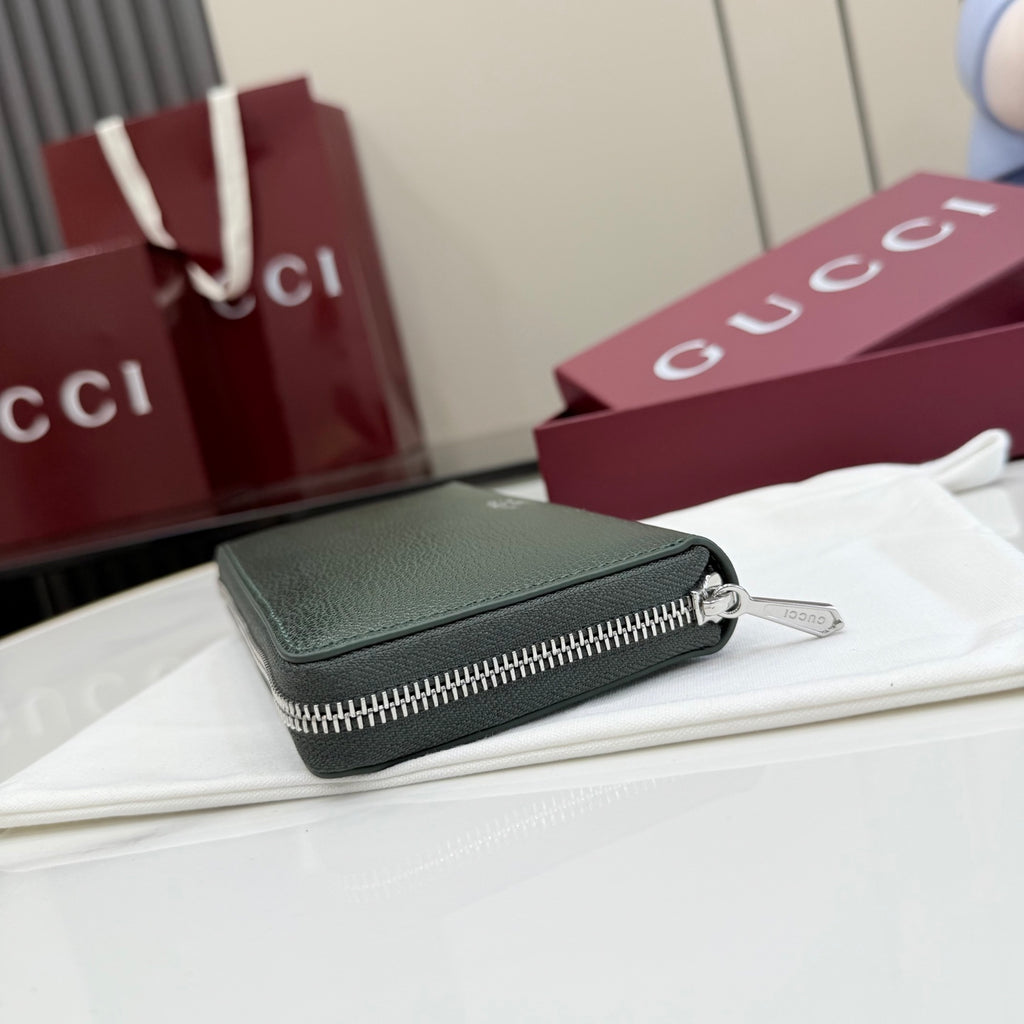 Gucci Green Leather Clutch