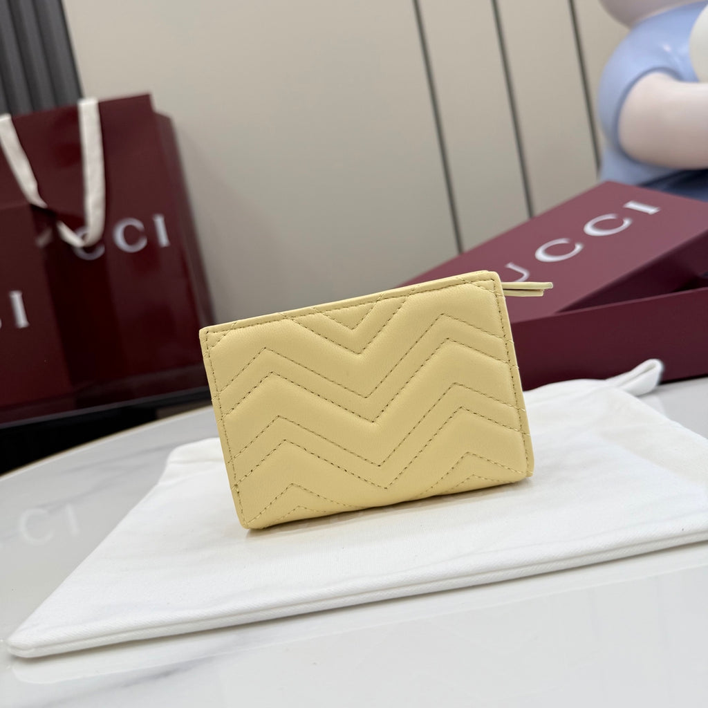 Gucci GG Marmont Yellow Leather Double G Quilted Card Holder