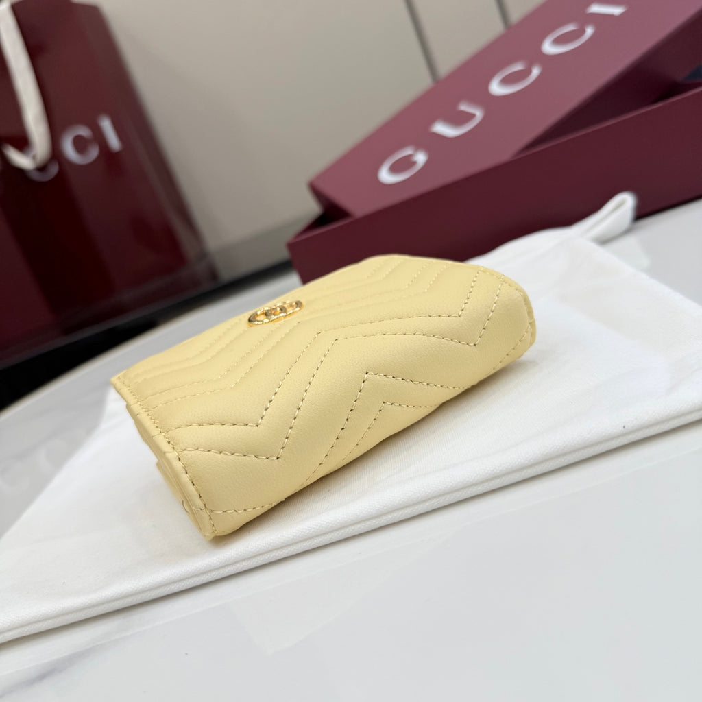 Gucci GG Marmont Yellow Leather Double G Quilted Card Holder