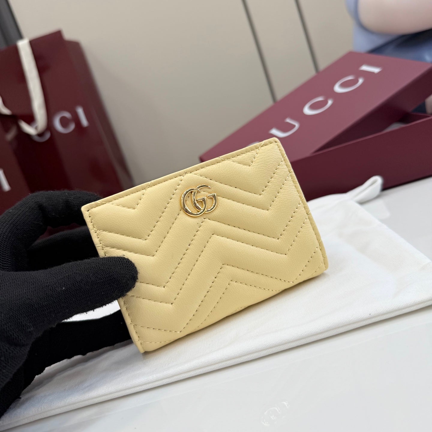 Gucci GG Marmont Yellow Leather Double G Quilted Card Holder