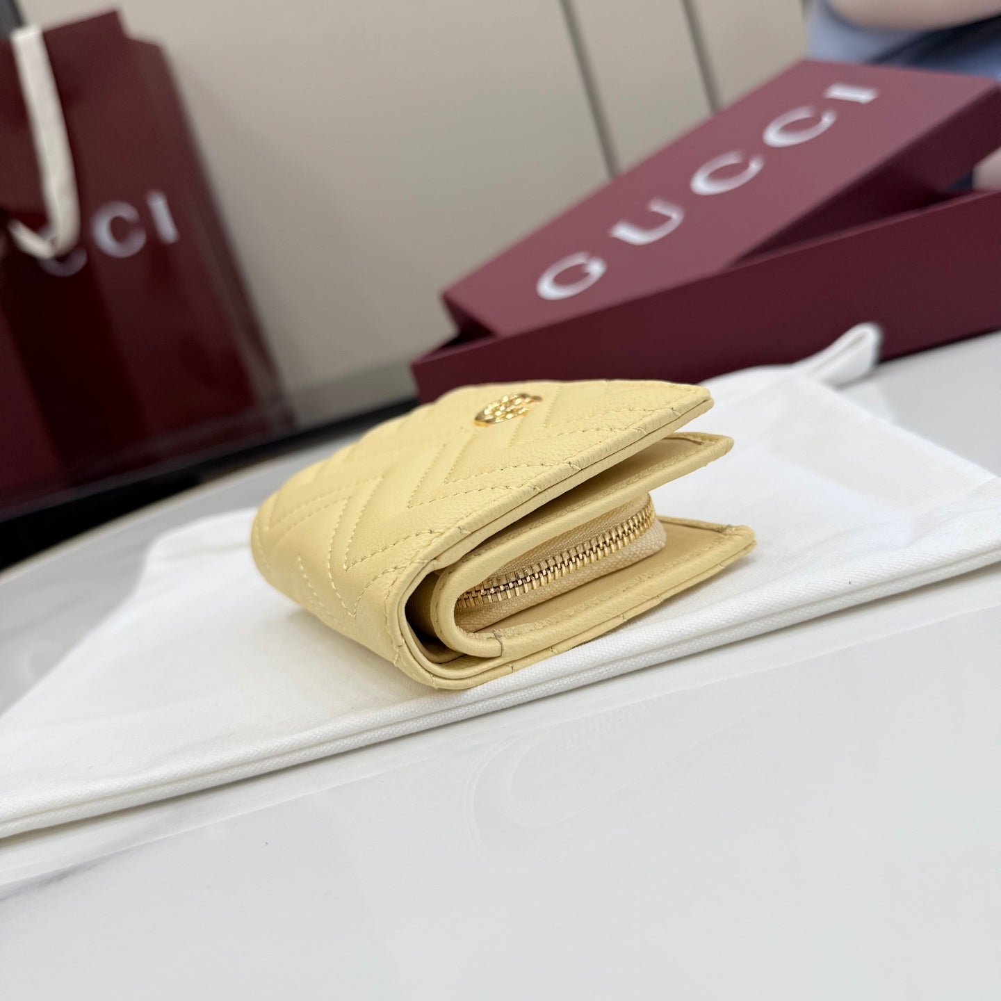 Gucci GG Marmont Yellow Leather Double G Quilted Card Holder