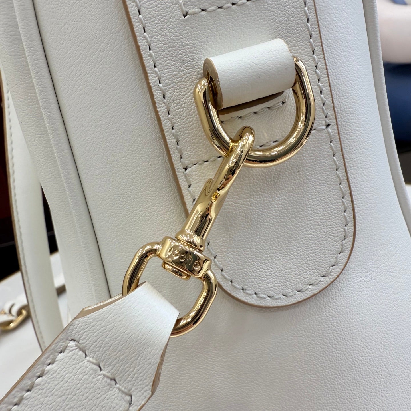 Gucci White Leather Horsebit Striped Quilted Handbag