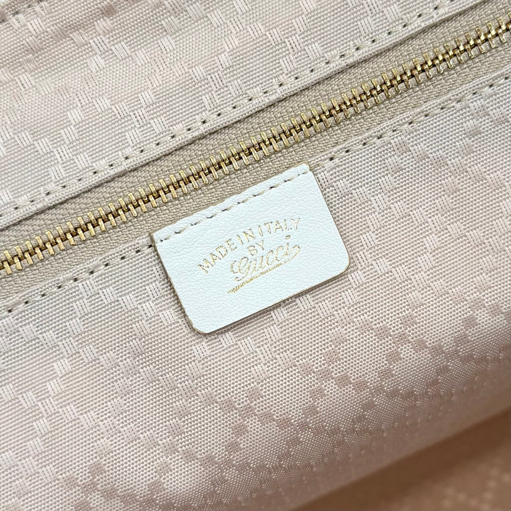 Gucci White Leather Horsebit Striped Quilted Handbag