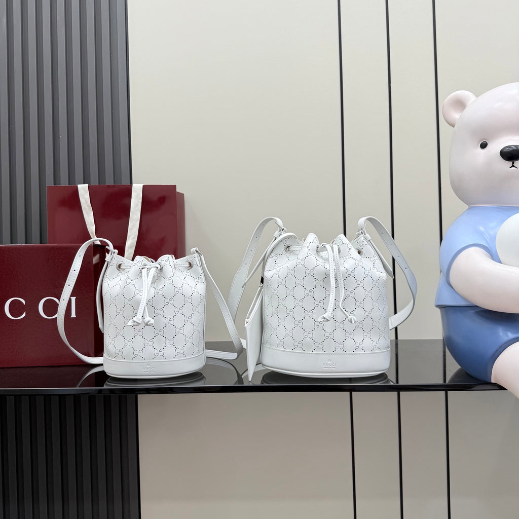 Gucci White Leather Drawstring Bag
