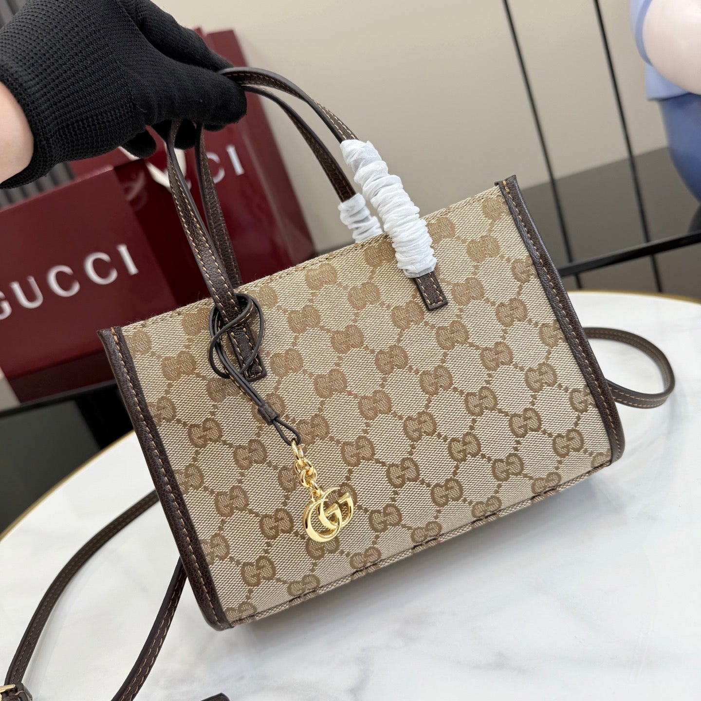 Gucci Brown Leather Lock-Detail Lock Quilted Tote Bag