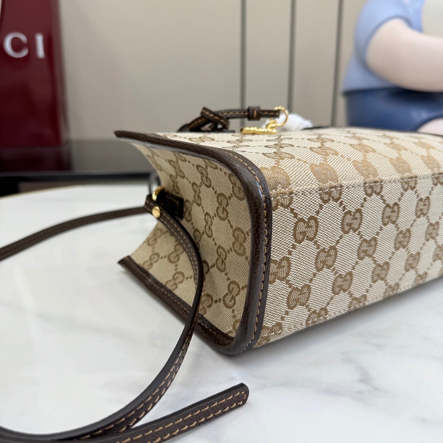Gucci Brown Leather Lock-Detail Lock Quilted Tote Bag