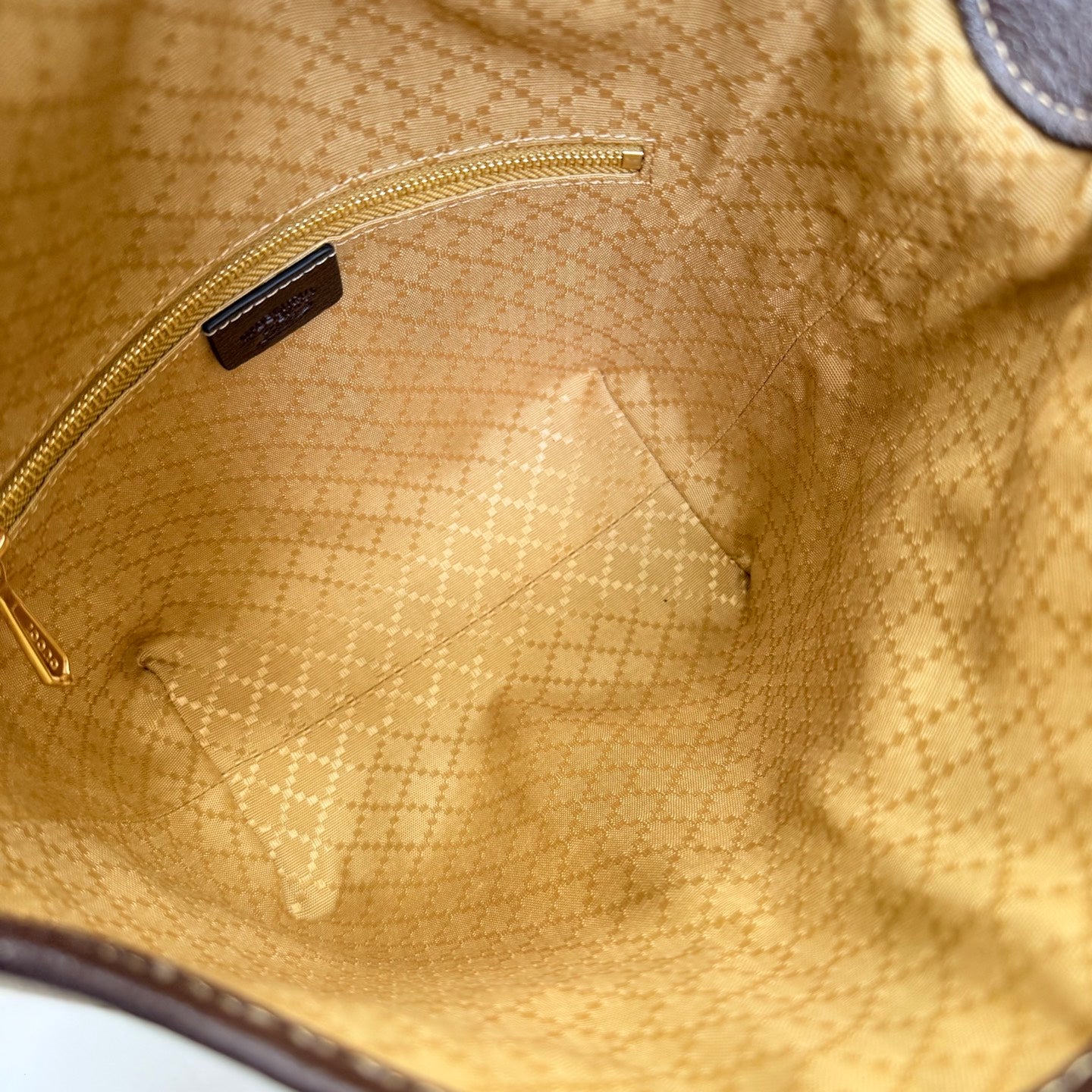 Gucci Brown Leather Lock-Detail Lock Tote Bag