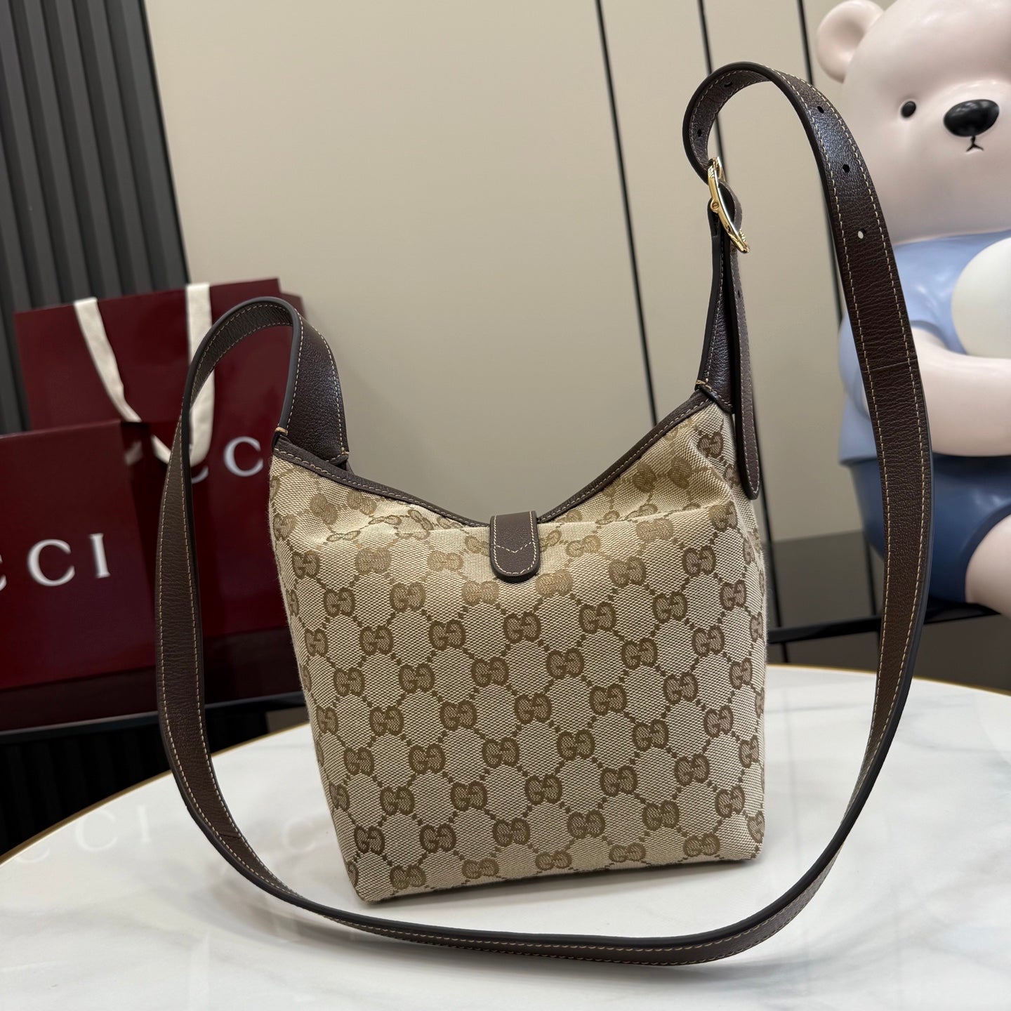 Gucci Brown Leather Lock-Detail Lock Tote Bag