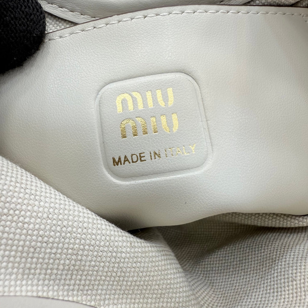 White Leather Letter-Motif Vintage-Finish Tote Bag