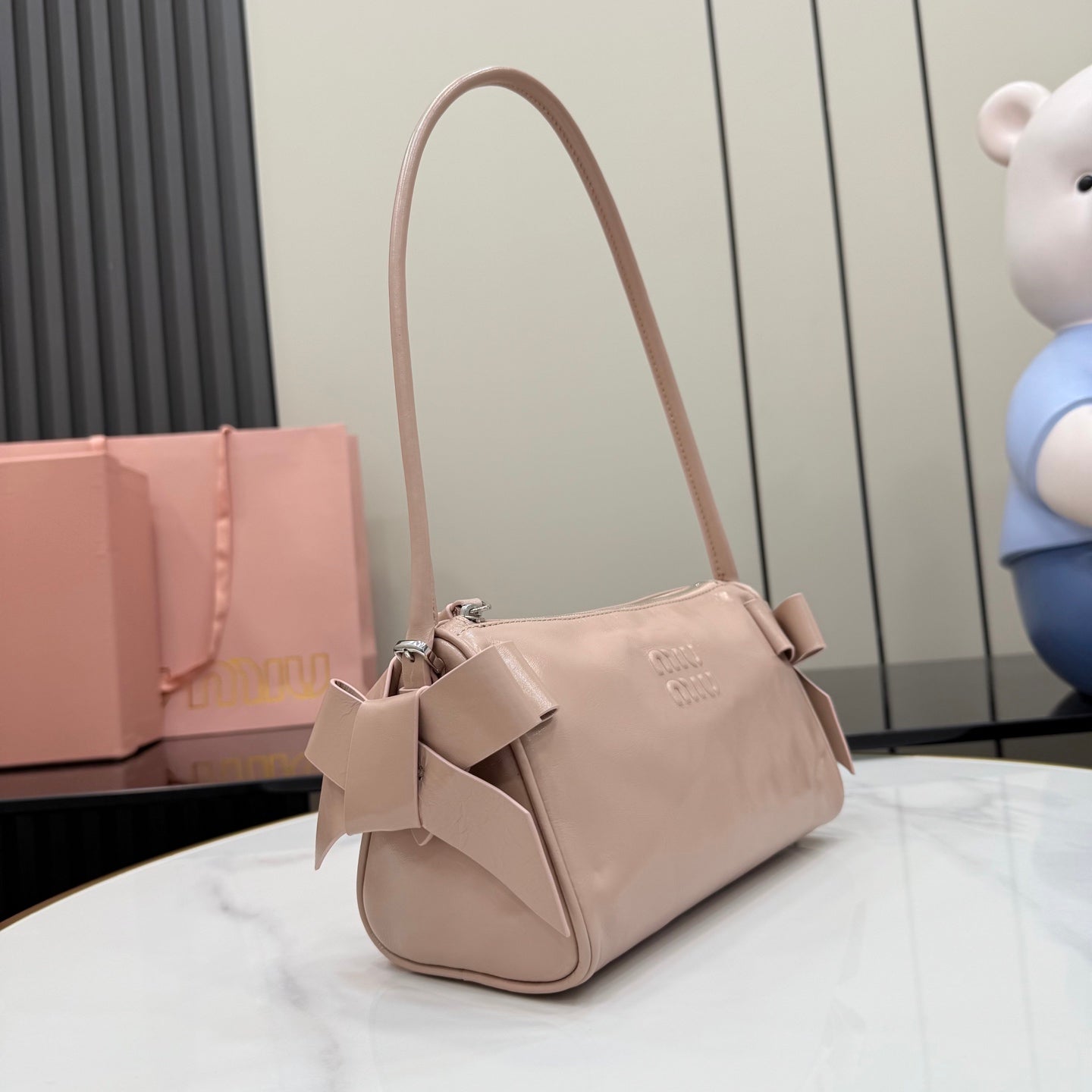 Miu Miu White Leather Butterfly-Motif Bow Butterfly Handbag