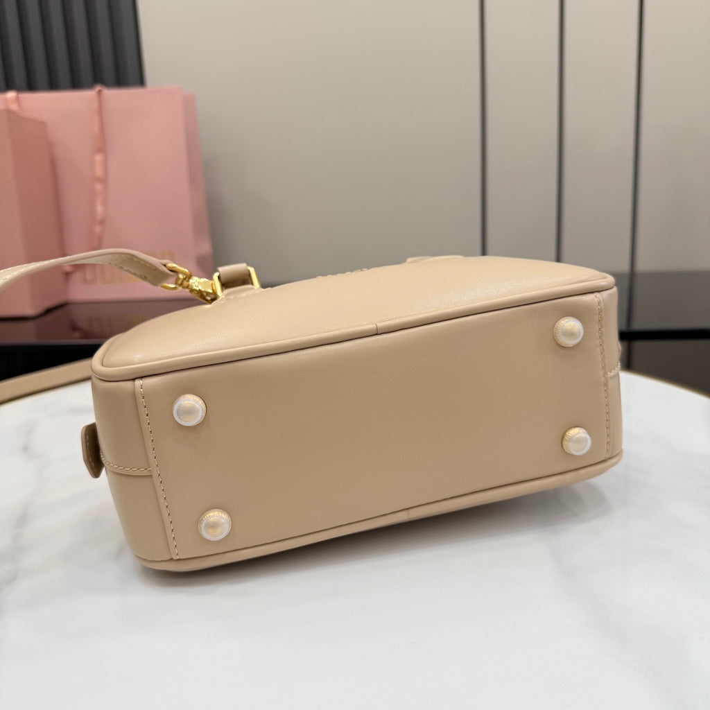 Miu Miu Pink Leather Letter-Motif Crossbody Bag