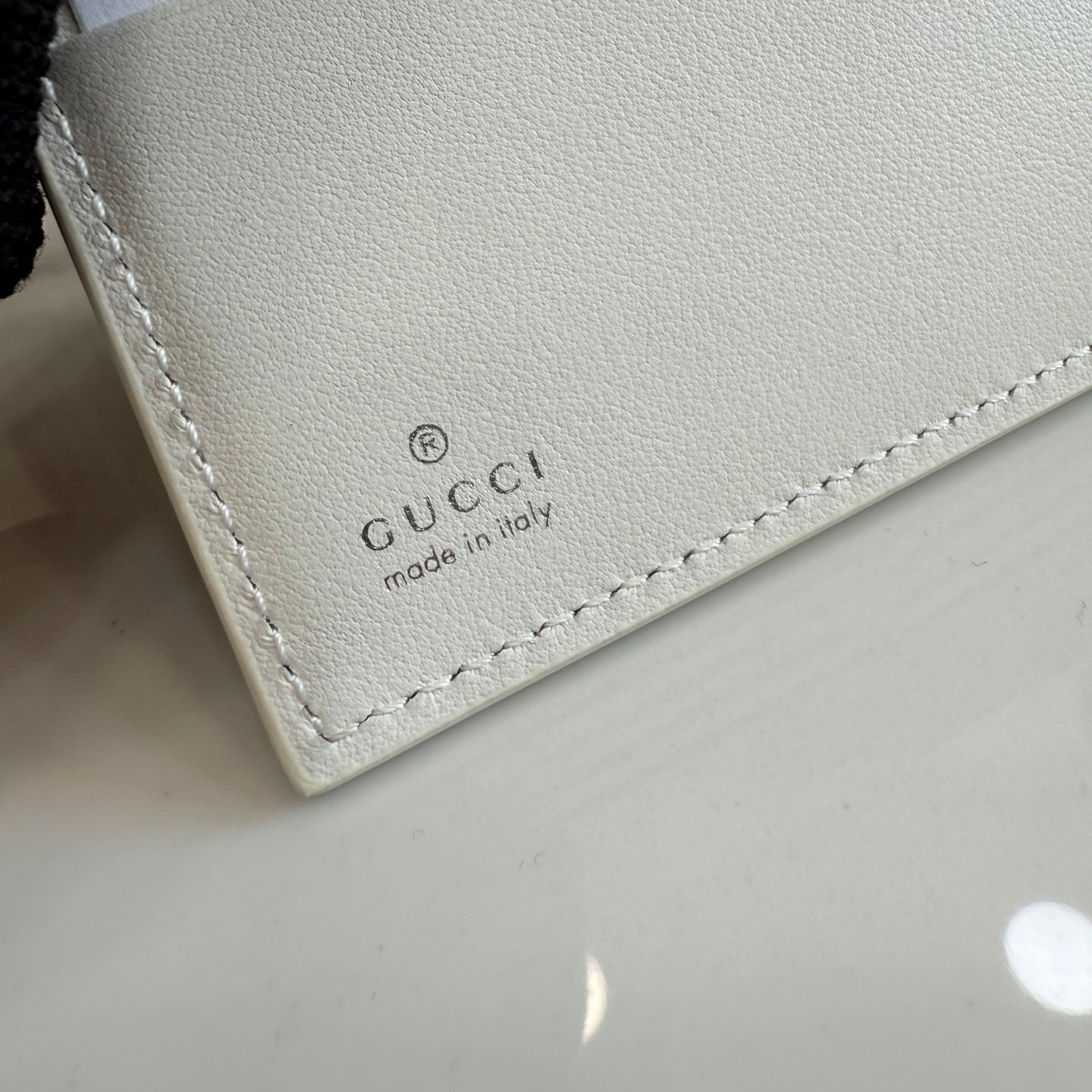 Gucci White Leather Openwork Card Holder