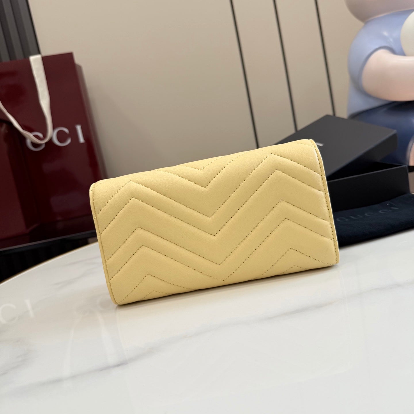 Gucci GG Marmont Yellow Leather Chain-Detail Double G Wallet